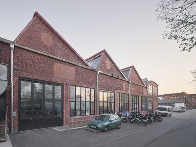 Exkursionsreihe Weiterbauen, Halle 7 Kolbenhöfe Halle 7 Kolbenhöfe