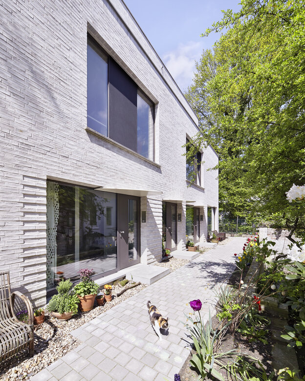 Wohnhaus Schmarjestraße Wohnhaus Schmarjestraße